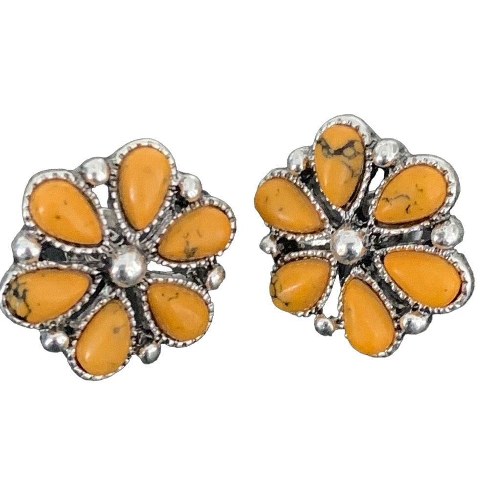 Men’s Yellow Spiny Oyster Style Southwest Cluster Stud Earrings in Silver Tone